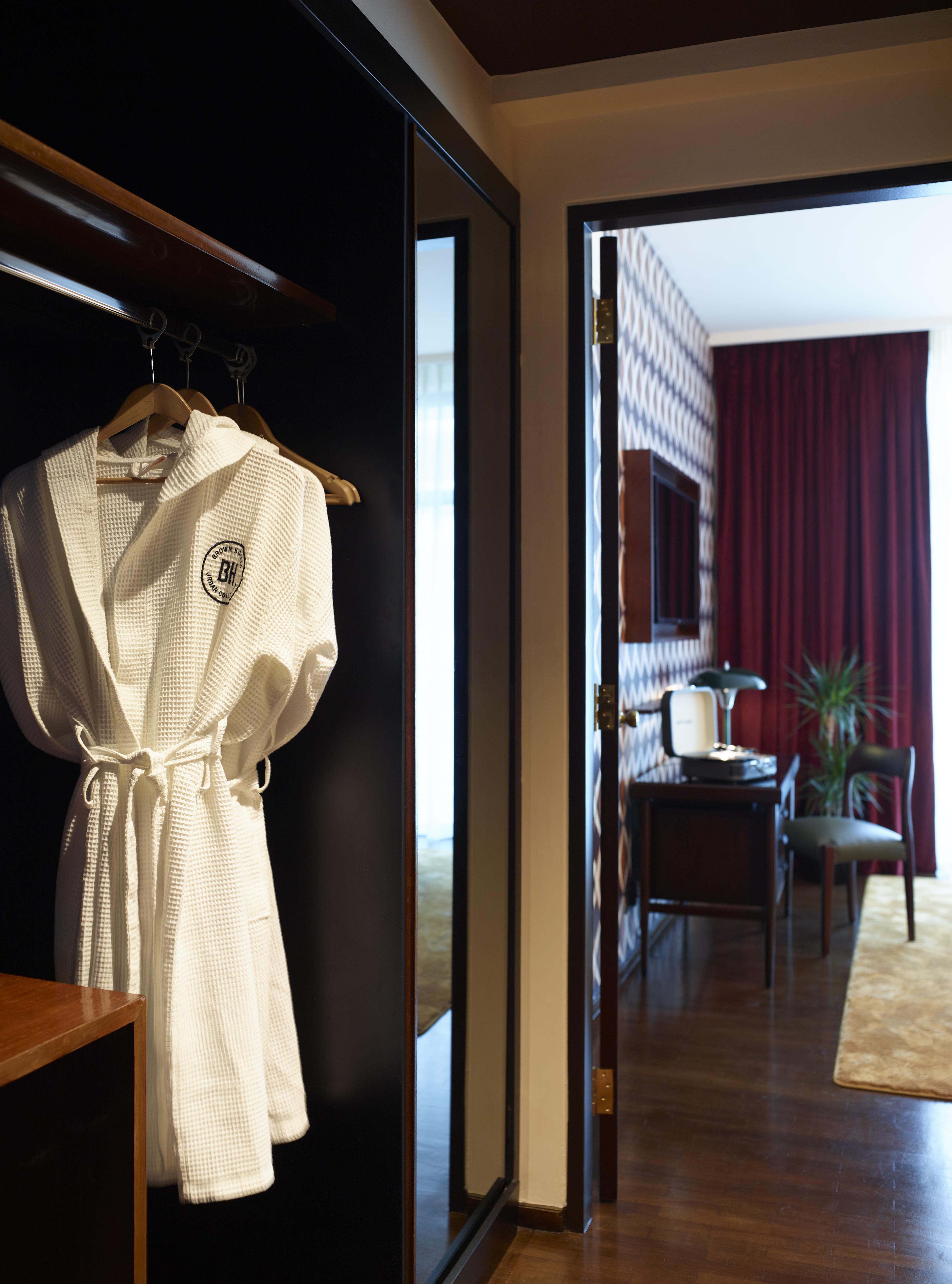 Brown Acropol, A Member Of Brown Hotels Athènes Extérieur photo
